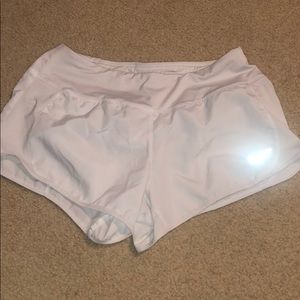 White nike shorts